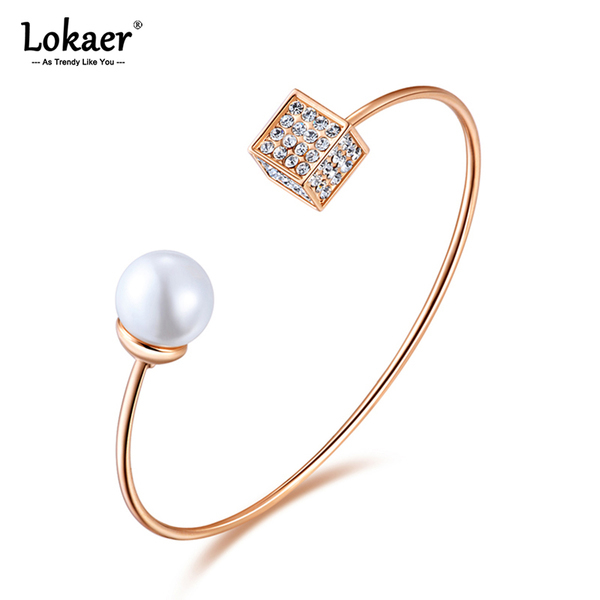 Lokaer Cute Round Simulated Pearl Classic Genuine Austrian Crystal Bangle Bracelets for Women Fashion Jewelry B15002 Q0719
Lokaer Cute Round Simulated Pearl Classic Genuine Austrian Crystal Bangle Bracelets for Women Fashion Jewelry B15002 Q0719