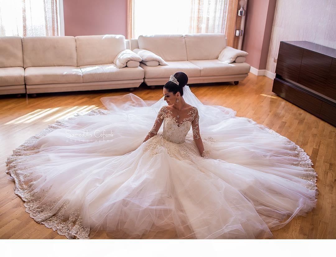 Gorgeous Long Sleeves Dresses Lace Applique Beaded Crystals Custom Made Sweep Train Tulle Wedding Bride Ball Gown Vestido De Novia