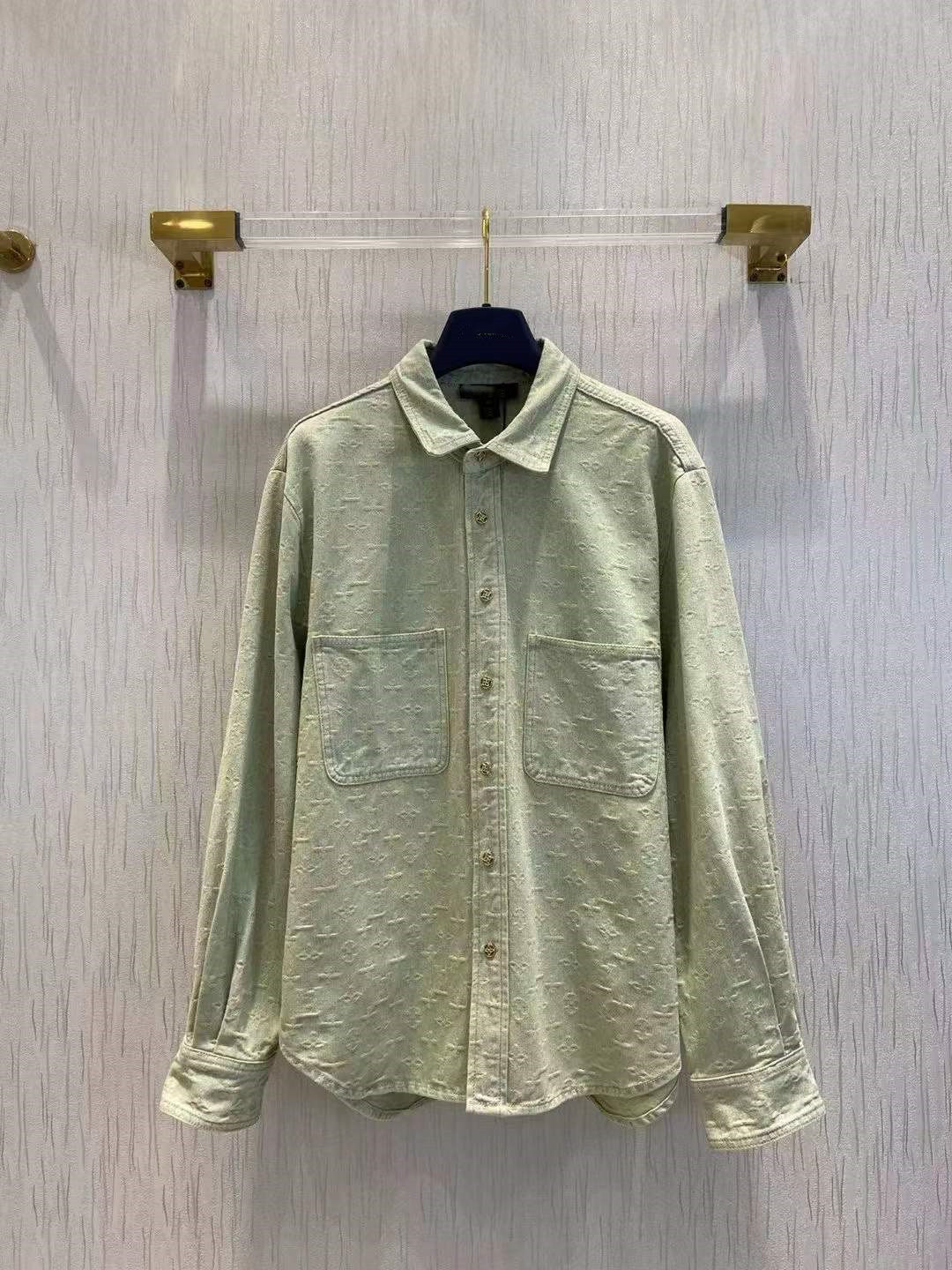 Milan Runway Shirts 2022 Spring Summer Long Sleeve Lapel Neck Print Designer Blouses Brand Same Style Women' 0302-7, Picture color
Milan Runway Shirts 2022 Spring Summer Long Sleeve Lapel Neck Print Designer Blouses Brand Same Style Women' 0302-7, Picture color