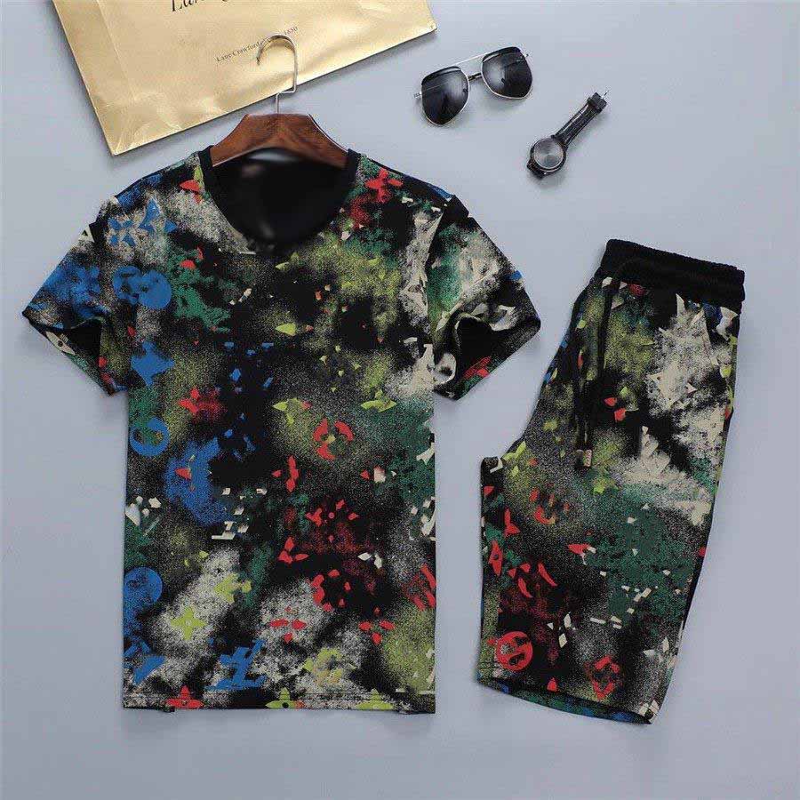 2021ss Men Summer Tracksuit Designer T-shirt+Shorts Pant 2 Pieces Sets Solid Color Outfit Suits High Quality Tracksuits, Gray
2021ss Men Summer Tracksuit Designer T-shirt+Shorts Pant 2 Pieces Sets Solid Color Outfit Suits High Quality Tracksuits, Gray