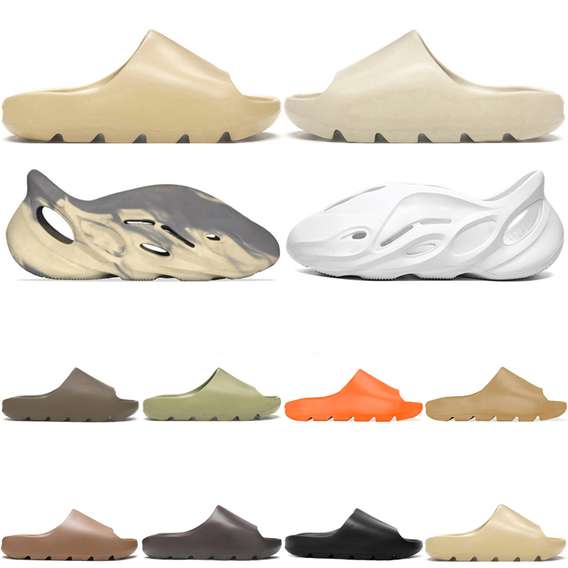 2022 Yeezy Slides Men Women Sandals Slippers Core Bone Earth Brown Pure Desert Sand Foam Runner Triple White Black Outdoor With Box
2022 Yeezy Slides Men Women Sandals Slippers Core Bone Earth Brown Pure Desert Sand Foam Runner Triple White Black Outdoor With Box