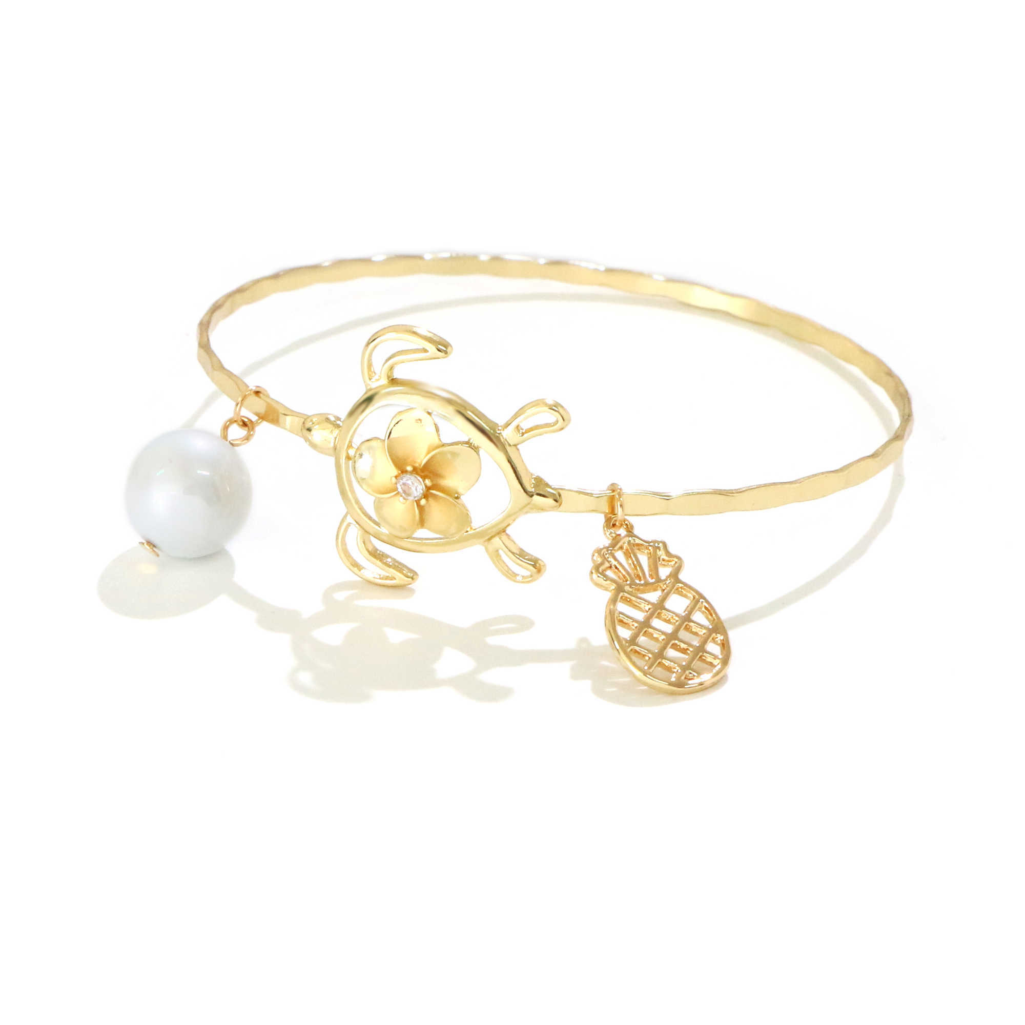 Sayhello Diameter 6-10cm Hawaii Polynesian Chuuk Tonga Glass Pearl Plumeria Flower Tortoise Heart Man Woman Bracelet Bangle Q0719
Sayhello Diameter 6-10cm Hawaii Polynesian Chuuk Tonga Glass Pearl Plumeria Flower Tortoise Heart Man Woman Bracelet Bangle Q0719