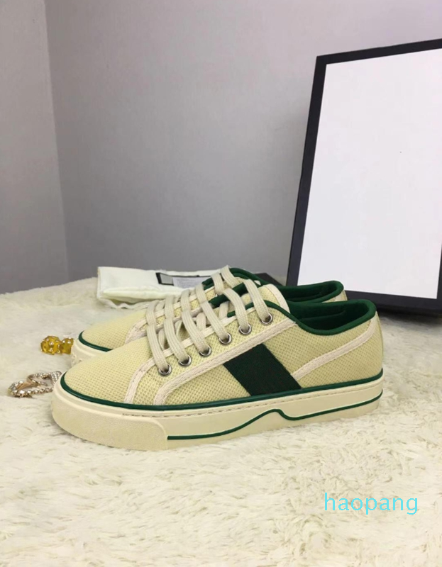 

Luxury-Tennis 1977 Canvas Casual shoes Designer Womens Shoe Italy Green And Red Web Stripe Rubber Sole Stretch Cotton Low Top Mens Sneaker, Style 8