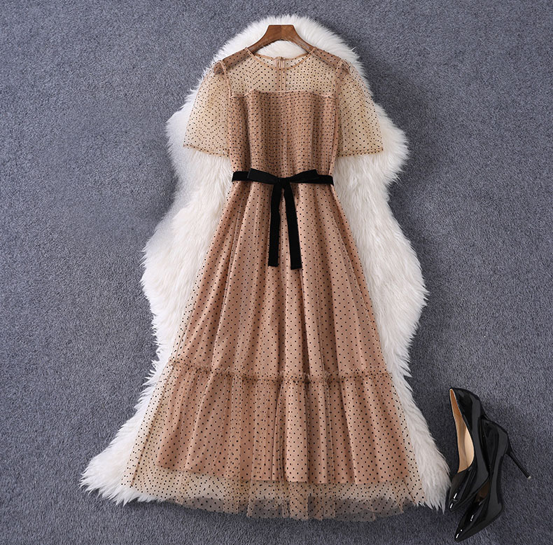 2021 Summer Short Sleeve Round Neck Black Retro Polka Dot Print Tulle Belted Pleated Mid-Calf Dress Elegant Casual Dresses MQ29894258A988, Khaki
2021 Summer Short Sleeve Round Neck Black Retro Polka Dot Print Tulle Belted Pleated Mid-Calf Dress Elegant Casual Dresses MQ29894258A988, Khaki