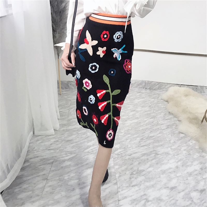 3D Flowers Aapliques Midi Pencil Skirts Womens Fashion Runway Elegant Sweater Skirt Winter High Waist Knitting Midi Long Skirt T200113