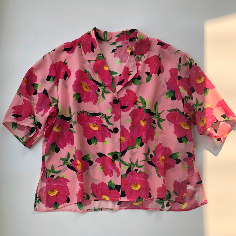 2021 New New100 % De Seda Floral Manga Curta Blusa Vero Macio Gola Entalhada Senhoras Flor Pssego Impresso Feminino Camisa Rosa Topo G9vc, Black
2021 New New100 % De Seda Floral Manga Curta Blusa Vero Macio Gola Entalhada Senhoras Flor Pssego Impresso Feminino Camisa Rosa Topo G9vc, Black