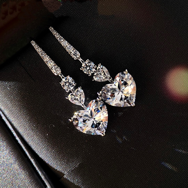 Heart love Moissanite 925 sterling silver Dangle Earring Jewelry Lab Dimaond Party Wedding Drop Earrings for Women Bridal Gift
Heart love Moissanite 925 sterling silver Dangle Earring Jewelry Lab Dimaond Party Wedding Drop Earrings for Women Bridal Gift