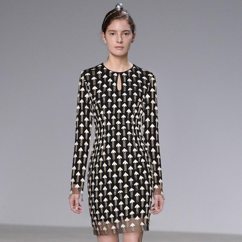 Casual Dresses 2021 Runway O-Neck Long Sleeve Bees Design Embroidery Pencil Slim Bodycon Short Mini Dress Fashion Night Club Party Vestidos, Black
Casual Dresses 2021 Runway O-Neck Long Sleeve Bees Design Embroidery Pencil Slim Bodycon Short Mini Dress Fashion Night Club Party Vestidos, Black