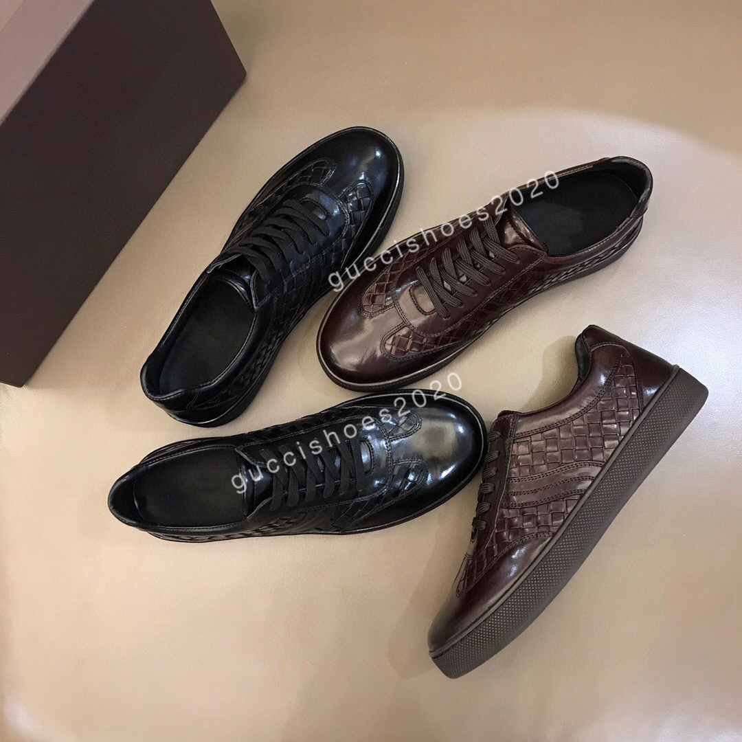 2022 Fashion Designer men Casual Shoes Downtown leather District perforated sneakers iconic enameled metal Embossed rubber triangle mens Platform shoe, 01
2022 Fashion Designer men Casual Shoes Downtown leather District perforated sneakers iconic enameled metal Embossed rubber triangle mens Platform shoe, 01