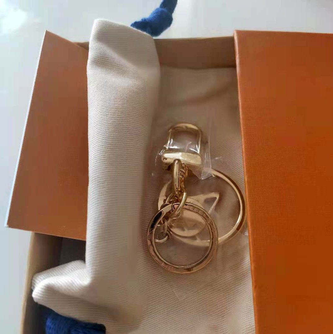 High Quality fashion woman mans Keychains high qualtiy Alloy Fashionable Handmade Keychain alloy Stylish Key Buckle with box, Silver
High Quality fashion woman mans Keychains high qualtiy Alloy Fashionable Handmade Keychain alloy Stylish Key Buckle with box, Silver