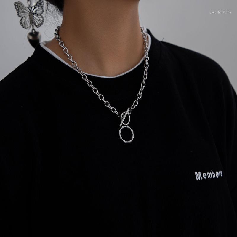 Chains Fashion Simple Clavicle Chain Titanium Steel Round Bone Necklace Female Wild Hip-hop Pendant
Chains Fashion Simple Clavicle Chain Titanium Steel Round Bone Necklace Female Wild Hip-hop Pendant