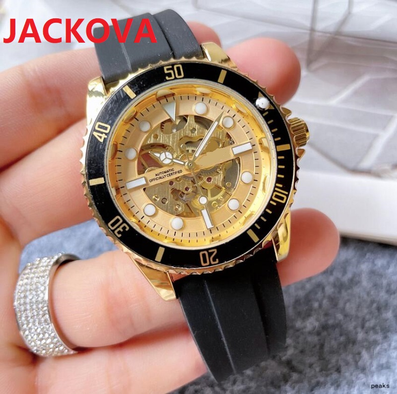 montre de luxe Mens Automatic Machinery Watches 40MM Rubber Silicone Buckle Super Luminous Gear Skeleton Dial Designer Wristwatches, As pic
montre de luxe Mens Automatic Machinery Watches 40MM Rubber Silicone Buckle Super Luminous Gear Skeleton Dial Designer Wristwatches, As pic