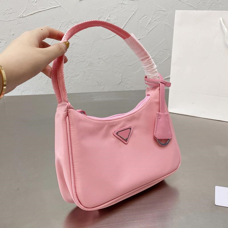 hobo designer women handbags underarm bag fashion luxurys shoulder bags classic nylon handbag top quality with box, Black
hobo designer women handbags underarm bag fashion luxurys shoulder bags classic nylon handbag top quality with box, Black