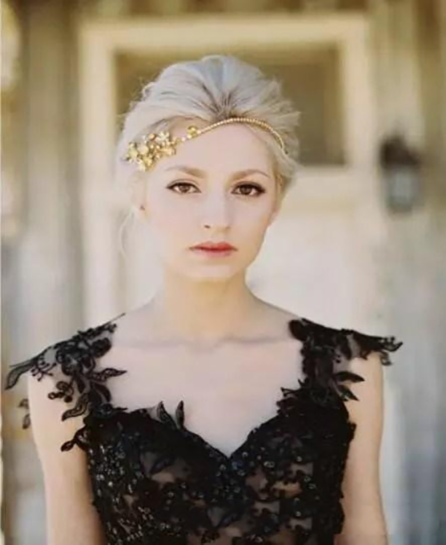 Vintage Elegant Black Tulle Lace Applique A-line Wedding Dresses Cheap Gothic Beaded Backless Long Bridal Gowns Custom 0509