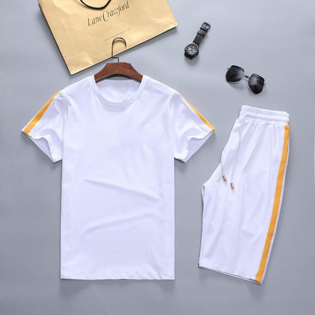 2021 NEW Summer shorts Casual outdoor street Sleeves Pullover Mens Fashion New High-quality Cotton men's sportswear, Gray
2021 NEW Summer shorts Casual outdoor street Sleeves Pullover Mens Fashion New High-quality Cotton men's sportswear, Gray