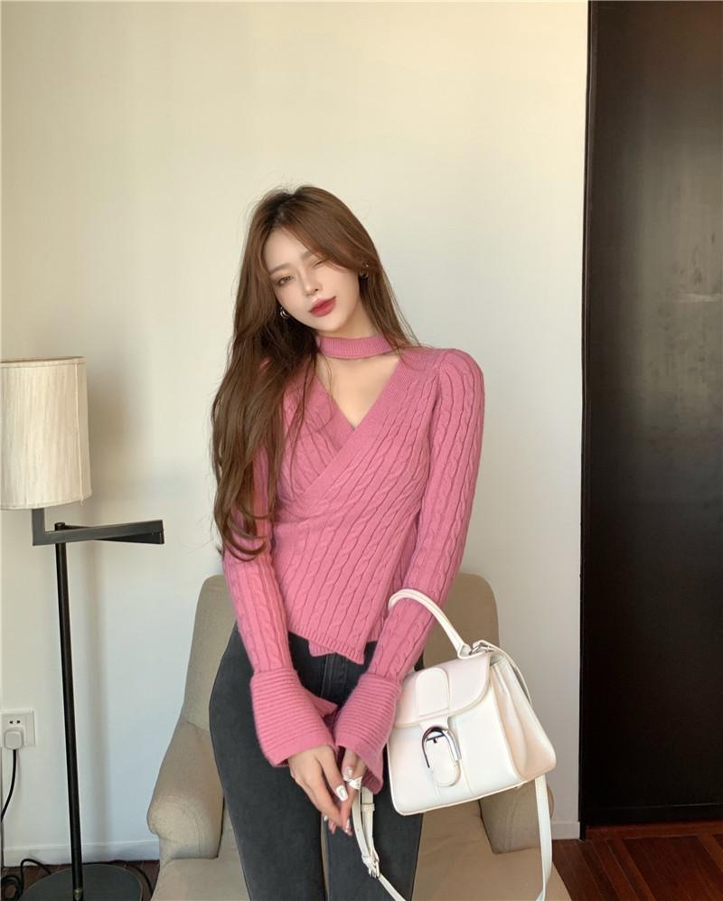 Women's Sweaters V-neck Hollow Out For Women Knitted Slim Crop Top Ladies Fashion Autumn Winter Pullovers Korean Style, Black
Women's Sweaters V-neck Hollow Out For Women Knitted Slim Crop Top Ladies Fashion Autumn Winter Pullovers Korean Style, Black