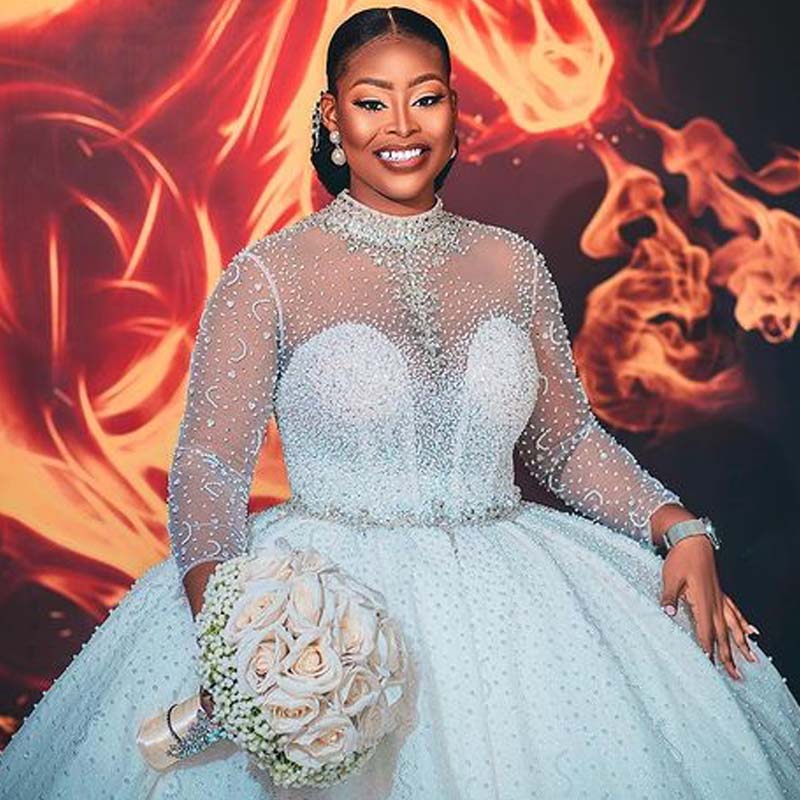 2021 Luxury African Ball Gown Wedding Dresses Major Beading Beads Long Sleeve High Neck Crystals Belt Wedding Dress Bridal Gowns
