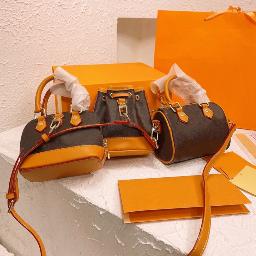 Women Bag Handbag womans Purse clutch shoulder cross body serial number three in one flower bags luxurys designers bags 2022, Nude
Women Bag Handbag womans Purse clutch shoulder cross body serial number three in one flower bags luxurys designers bags 2022, Nude