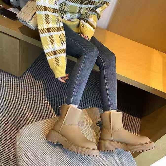 Boots Winter Snow Plus Velvet Warm Cotton Women's Solid Color All-match Casual Low-tube Flat Shoes, Black
Boots Winter Snow Plus Velvet Warm Cotton Women's Solid Color All-match Casual Low-tube Flat Shoes, Black