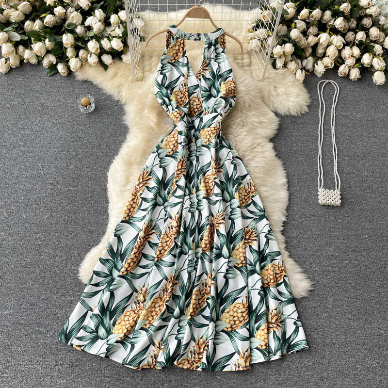 DEAT Women Printing Hollow Out Sandy Beach Dress V-Neck Sleeveless Arrivals Temperament Fashion Spring Summer 11D612 210709