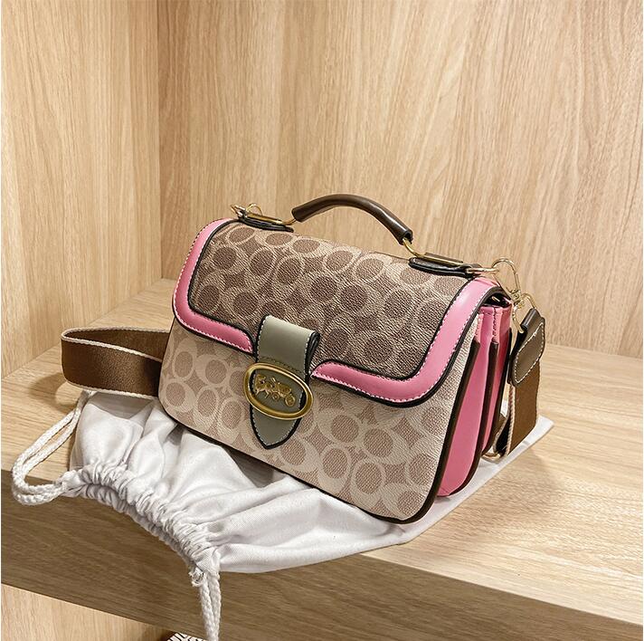 Factory wholesale leather women shoulder bags sweet little fresh pink handbag street trend contrast color saddle bag fashion polka dot printed handbags
Factory wholesale leather women shoulder bags sweet little fresh pink handbag street trend contrast color saddle bag fashion polka dot printed handbags