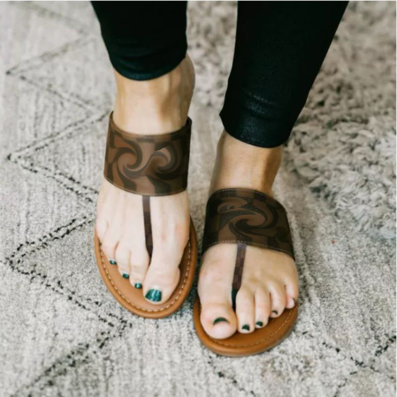 Roman Flip Flops Womens Slippers PU Leather Solid Color Fashion Classic Comfort Zapatillas Mujer HM258, Brown
Roman Flip Flops Womens Slippers PU Leather Solid Color Fashion Classic Comfort Zapatillas Mujer HM258, Brown