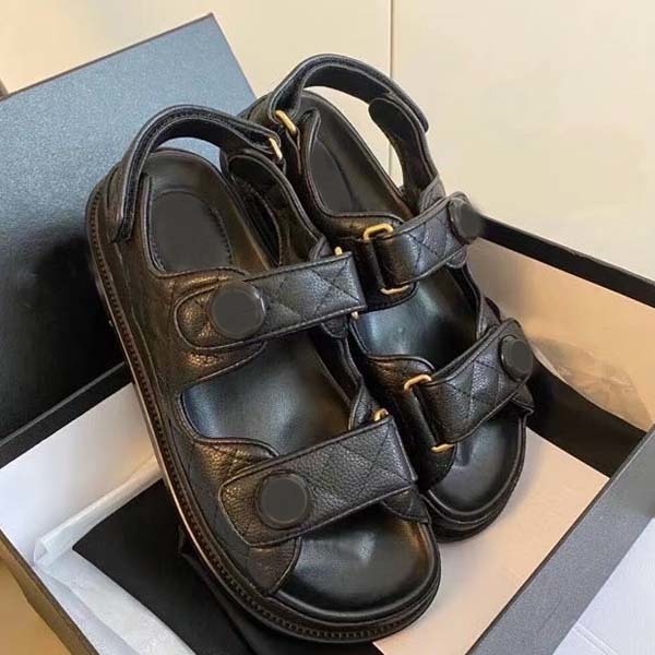 2021 - Luxury Designer Women's Flat sandals Crystal Calf leather quilted Platform Casual shoes size 35-41 With box, Black
2021 - Luxury Designer Women's Flat sandals Crystal Calf leather quilted Platform Casual shoes size 35-41 With box, Black