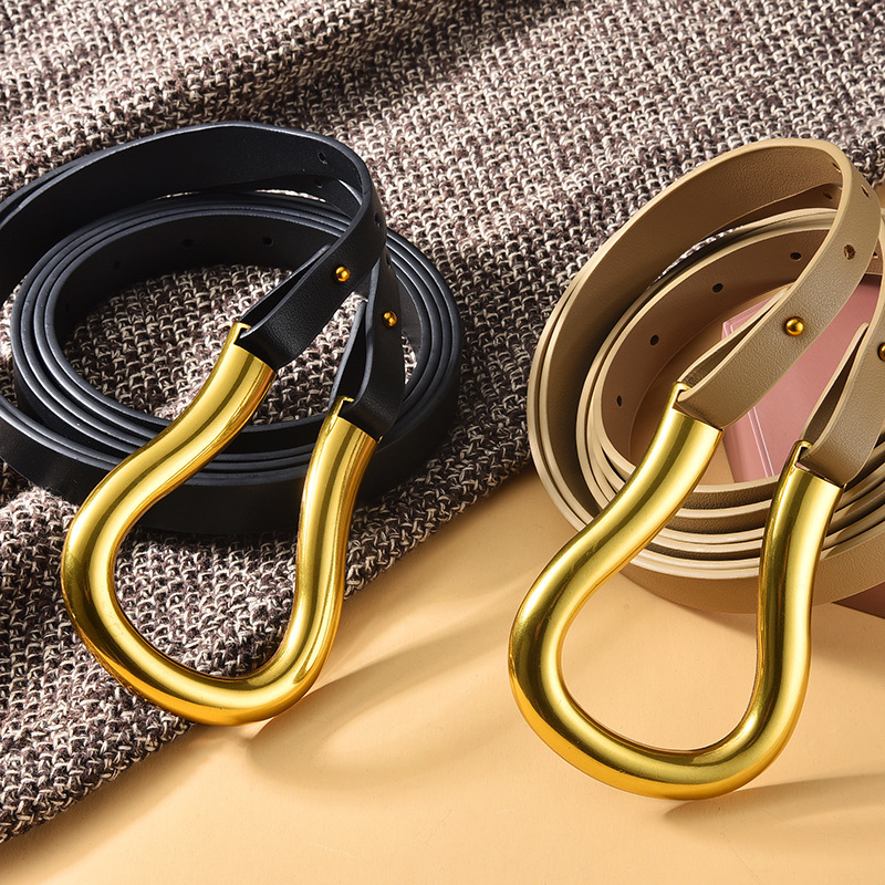 Net Red Tide Qiwei Same Net Red Personality Metal Arc Horseshoe Buckle Belt Double Belt U-shaped Wide Waist Cover, Black
Net Red Tide Qiwei Same Net Red Personality Metal Arc Horseshoe Buckle Belt Double Belt U-shaped Wide Waist Cover, Black