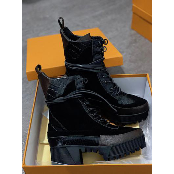 new top big fashion High gang Latest Women boots Martin Desert Boot flamingos Love arrow medal 100% real leather coarse size US35-42 Winter, Black
new top big fashion High gang Latest Women boots Martin Desert Boot flamingos Love arrow medal 100% real leather coarse size US35-42 Winter, Black