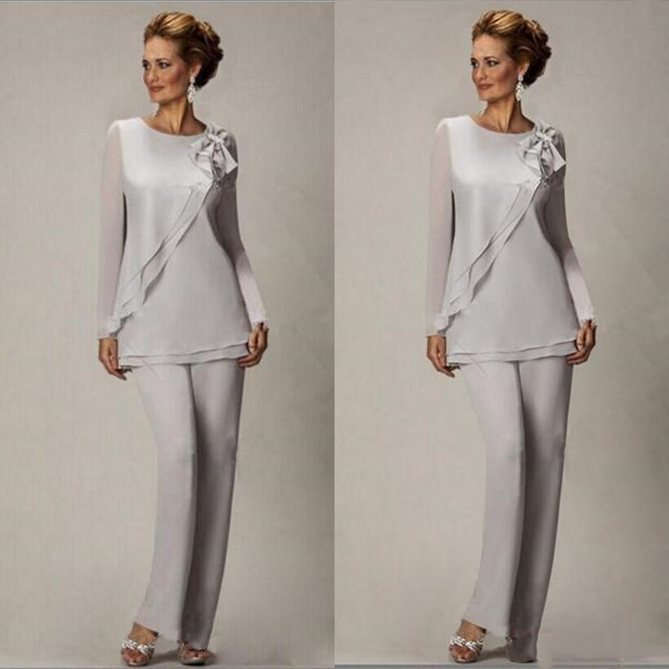 Simple Silver Chiffon Mother Of The Bride Pants Suits Wedding Guest Party Dresses With Long Sleeve Groom Mothers Formal Wear Two Piece
Simple Silver Chiffon Mother Of The Bride Pants Suits Wedding Guest Party Dresses With Long Sleeve Groom Mothers Formal Wear Two Piece
