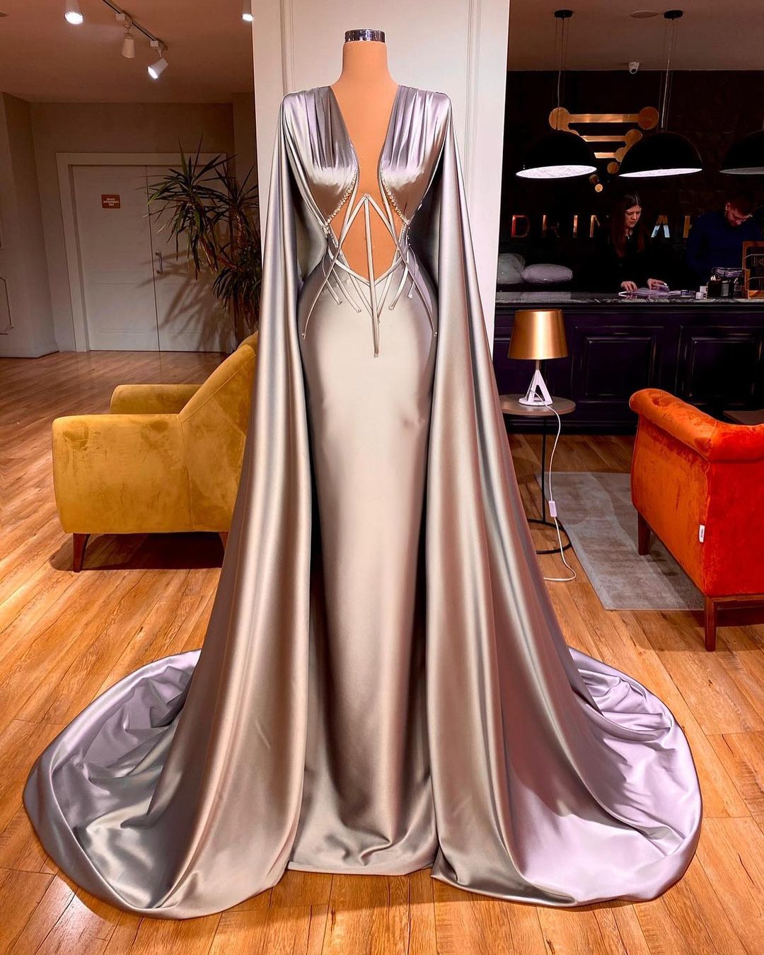 Aso Ebi 2021 Arabic Red Stylish Mermaid Sexy Evening Dresses Crystals Sheer Neck Prom Dresses Satin Formal Party Second Reception Gowns ZJ36