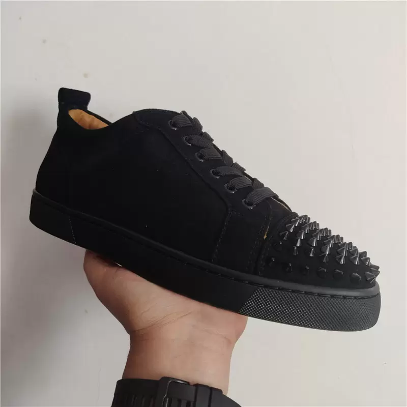 2021 Red sold Low Cut Spikes Flats Casual Shoes Black Blue Suede Silver Diamond Top Quality Men Women Sneakers With Box Dust Bag
2021 Red sold Low Cut Spikes Flats Casual Shoes Black Blue Suede Silver Diamond Top Quality Men Women Sneakers With Box Dust Bag