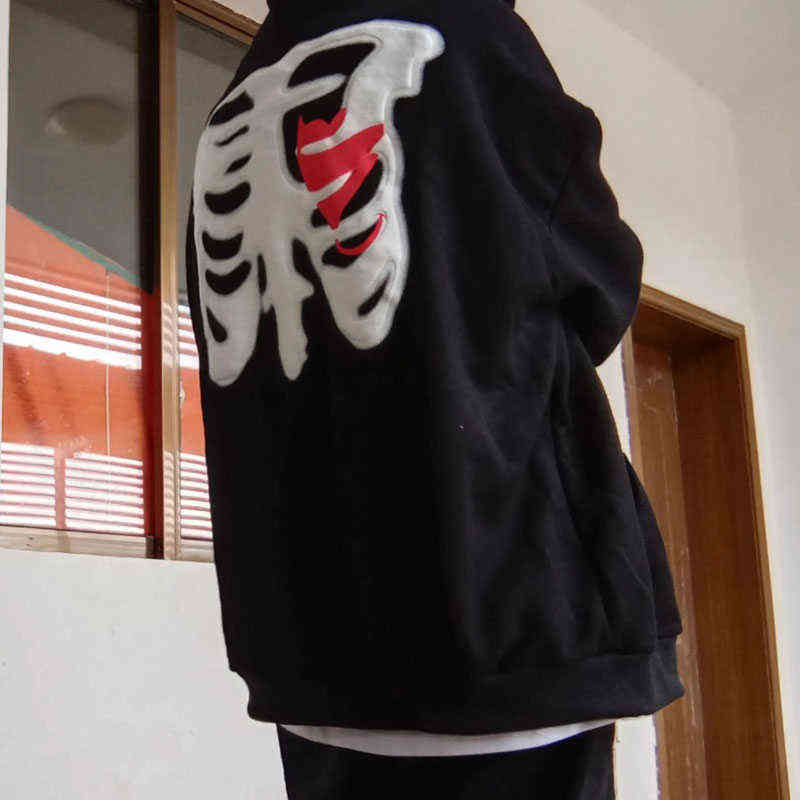 Stylish Bone Pattern Zipper Up Hoodies Streetwear Oversized Hooded Sweatshirt Women Long Sleeve Casual Harajuku Graphic Outwear 211108