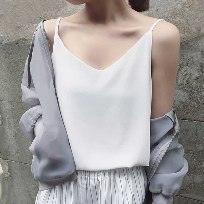 Blusas Fashion Chic Summer Women Blouse Chiffon V-Neck Loose Sleeveless Shirt for Women Sexy Simple Solid Female Top 14264 210527, Black
Blusas Fashion Chic Summer Women Blouse Chiffon V-Neck Loose Sleeveless Shirt for Women Sexy Simple Solid Female Top 14264 210527, Black