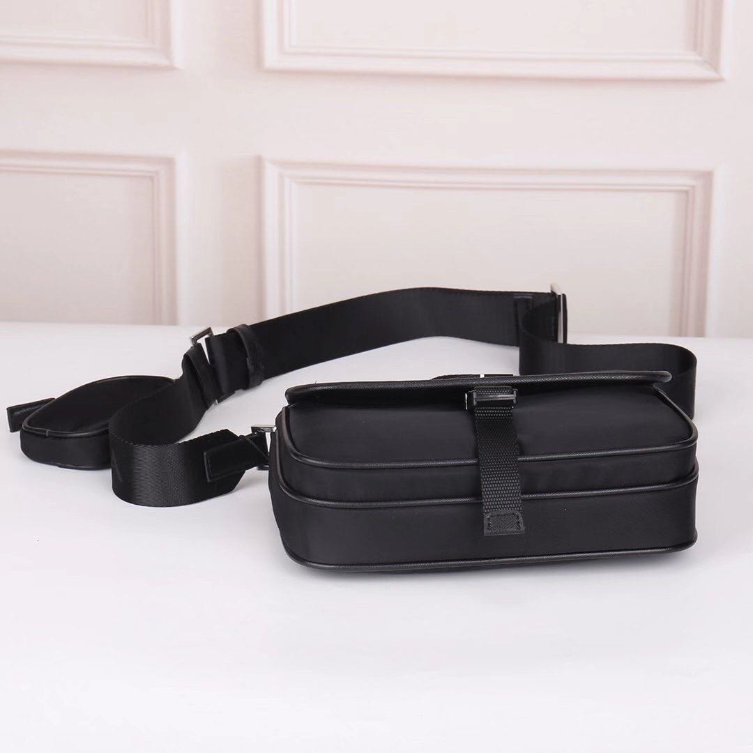 Dicky0750b Wholesale Canvas cross Body bag men fashion messenger bag classic satchel waterproof canvas shoulder bag parachute fabric men camera purse, Black
Dicky0750b Wholesale Canvas cross Body bag men fashion messenger bag classic satchel waterproof canvas shoulder bag parachute fabric men camera purse, Black