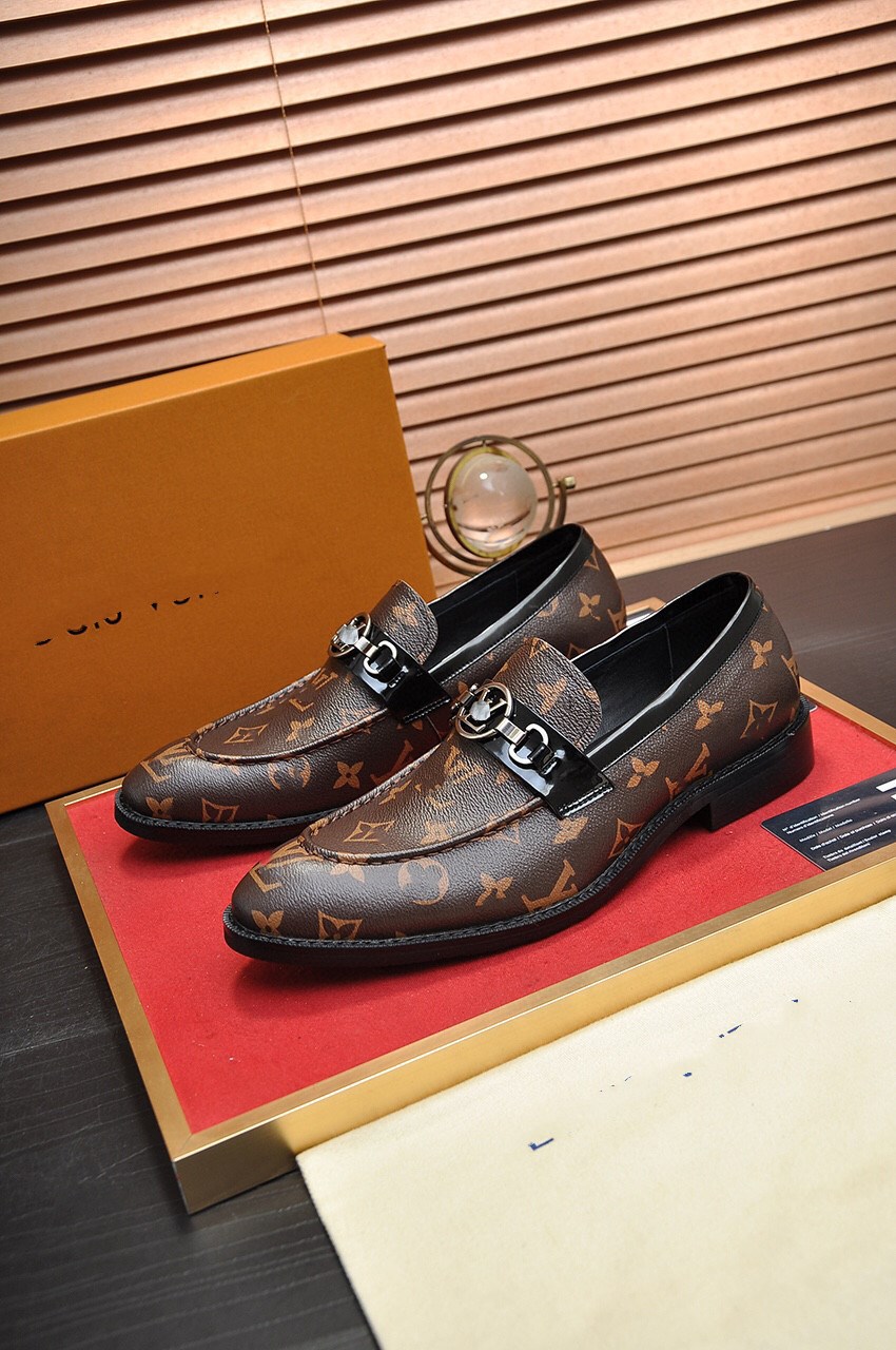 Business Luxury designer OXford Shoes Men Breathable top Leather Shoe Rubber Formal Dress Shoes Male Office Party Wedding Shoes Mocassins, #01
Business Luxury designer OXford Shoes Men Breathable top Leather Shoe Rubber Formal Dress Shoes Male Office Party Wedding Shoes Mocassins, #01