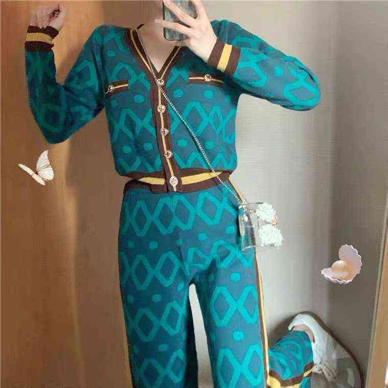 Vintage Sweater 2 Piece Set Women Cardigan Sweaters Knit Top + High Waist Wide-leg Pants Casual Oversized Sweater Trousers Suits 211116
