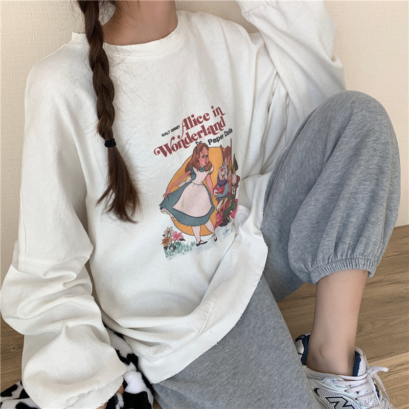2021 Alice Cartoon Letter Printing Oversized Crewneck Sweatshirt Women Casual Bf Girls Kawaii Autumn New Design O-neck Pullovers Zdqm, Gray
2021 Alice Cartoon Letter Printing Oversized Crewneck Sweatshirt Women Casual Bf Girls Kawaii Autumn New Design O-neck Pullovers Zdqm, Gray