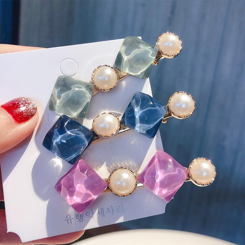 Hair Clips & Barrettes Trendy Sweet Romantic Pearl Button Sen Retro Multicolor Hairpin Girl Jewelry Suitable For Party Wear Or Daily F726, Golden;silver
Hair Clips & Barrettes Trendy Sweet Romantic Pearl Button Sen Retro Multicolor Hairpin Girl Jewelry Suitable For Party Wear Or Daily F726, Golden;silver