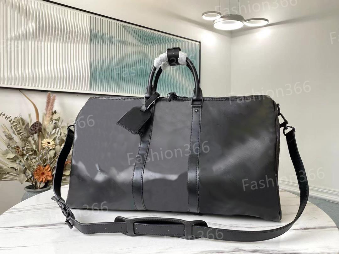 Top Quality M44810 Fashion travel bag women men KEEPALL BANDOULIERE 50 Crossbody LUGGAGE leather designer Shoulder Duffel Bags Sport Outdoor Packs black hardware, Paper bag(sell with dd.
Top Quality M44810 Fashion travel bag women men KEEPALL BANDOULIERE 50 Crossbody LUGGAGE leather designer Shoulder Duffel Bags Sport Outdoor Packs black hardware, Paper bag(sell with dd.