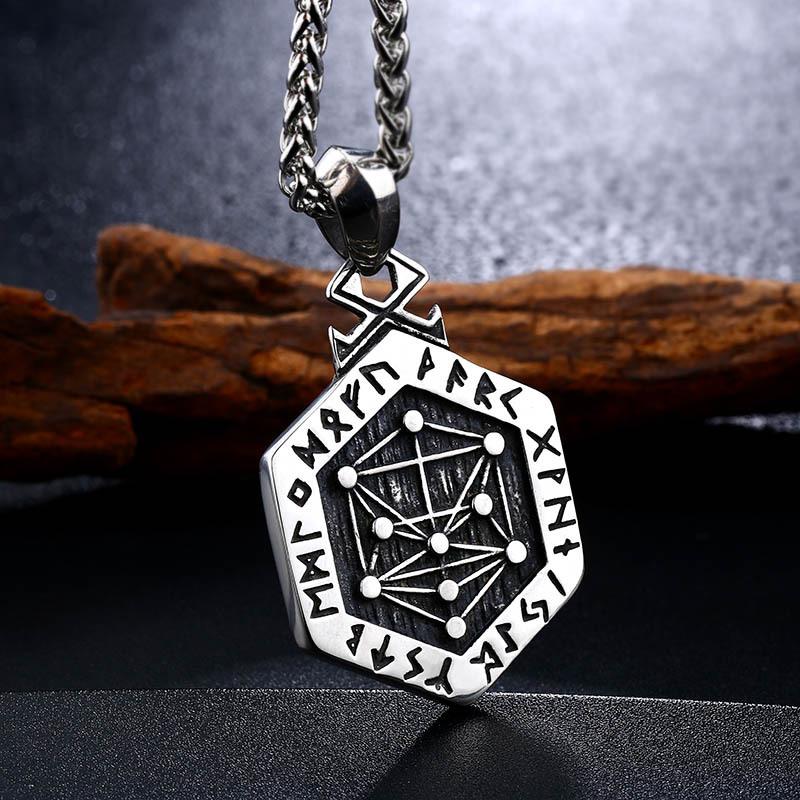 Pendant Necklaces Vintage Viking Awe Aegis Helmet Necklace Mens Nordic Street Style Stainless Steel Odin Rune Jewelry Chain
Pendant Necklaces Vintage Viking Awe Aegis Helmet Necklace Mens Nordic Street Style Stainless Steel Odin Rune Jewelry Chain