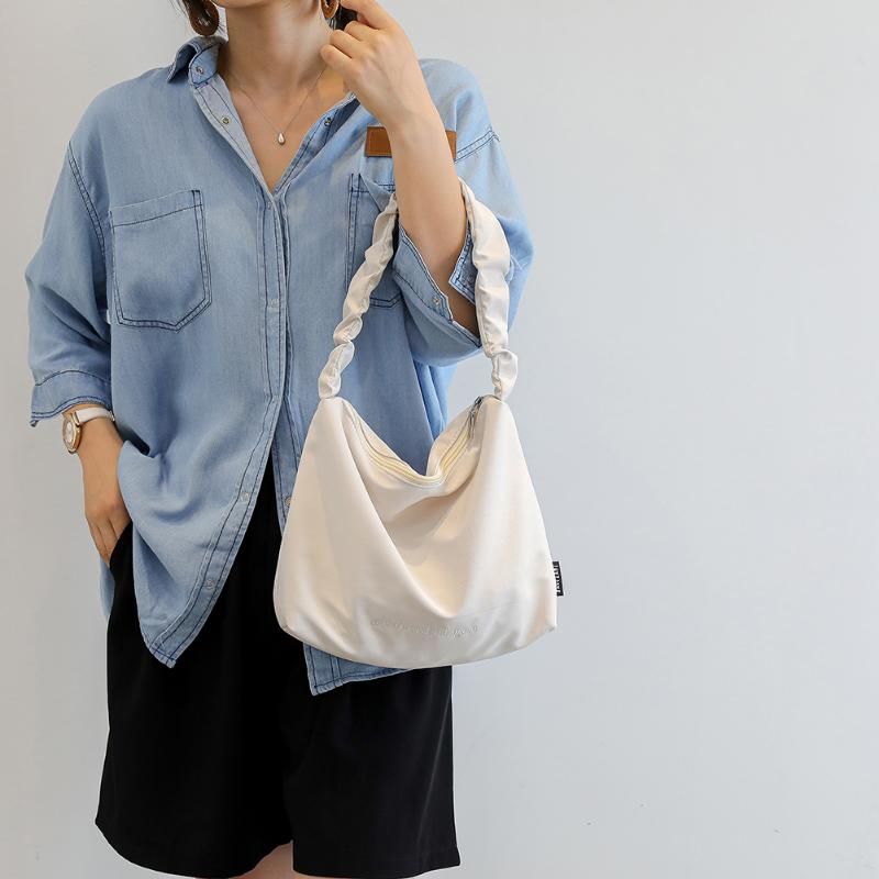 Fashion Canvas Handbag Totes Women Pleated Top-handle Shoulder Underarm Bags Popular Simple Female Daily Bag, Black
Fashion Canvas Handbag Totes Women Pleated Top-handle Shoulder Underarm Bags Popular Simple Female Daily Bag, Black