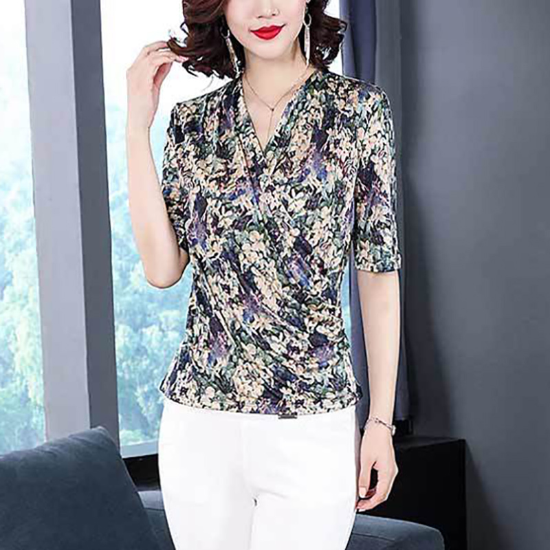 Women Spring Summer Style Lace Blouses Shirts Lady Casual V-Neck Short Sleeve Flower Printed Blusas Tops DD8816 210225