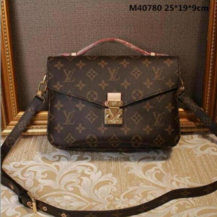 1-2 LV LOUIS VITTON classic bags women messenger package classic shoulder bag clutch handbag leather evening bag totes, Red;black
1-2 LV LOUIS VITTON classic bags women messenger package classic shoulder bag clutch handbag leather evening bag totes, Red;black