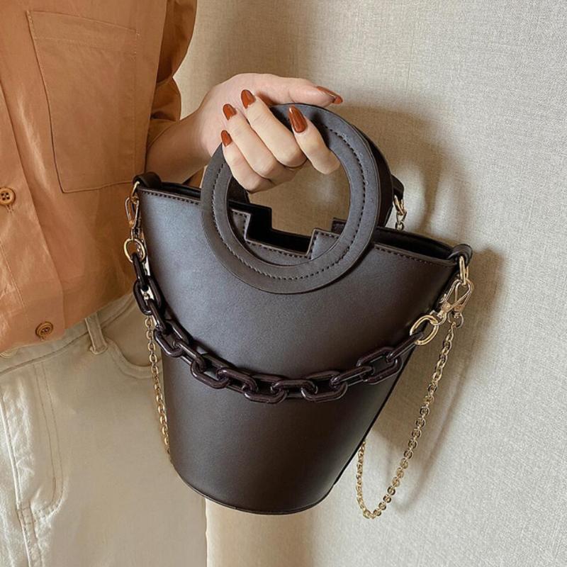 New Vintage Chain Tote Bucket Bag 2021 Fashion High-quality PU Leather Women's Designer Handbag Chain Shoulder Messenger Bag, Black
New Vintage Chain Tote Bucket Bag 2021 Fashion High-quality PU Leather Women's Designer Handbag Chain Shoulder Messenger Bag, Black