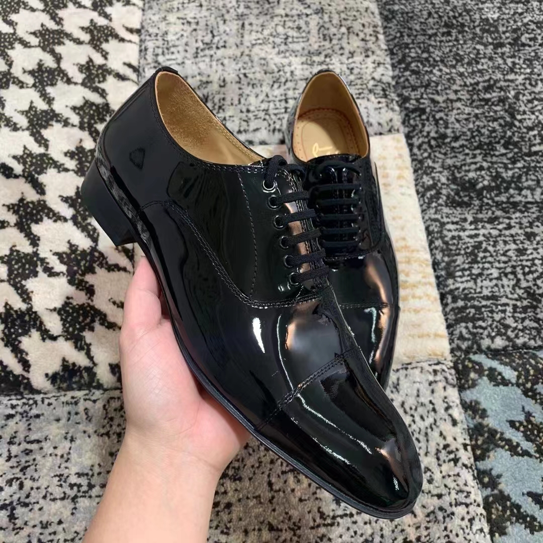 Elegant Gentleman Dress Shoes Greggo Orlato Oxford Walking Luxurious Designer Mens Red Bottm Loafers Shoe Party Wedding EU35-47
Elegant Gentleman Dress Shoes Greggo Orlato Oxford Walking Luxurious Designer Mens Red Bottm Loafers Shoe Party Wedding EU35-47