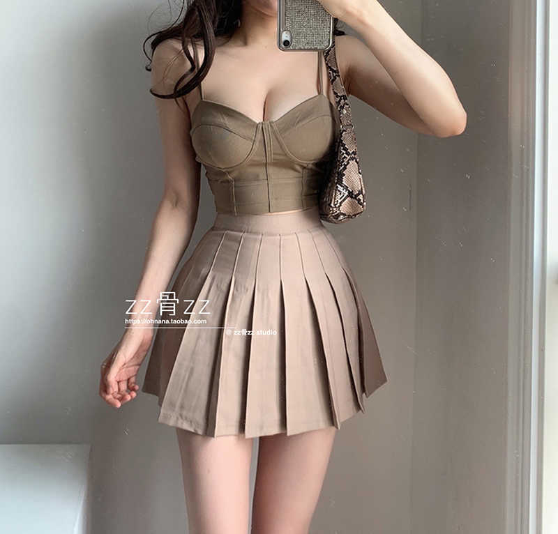 WOMENGAGA Summer Tops Sexy Low Cut Splicing Slim Short Vest Skinny Korean Women Tank Camis Crop Top Tunic Boho F8P 210603