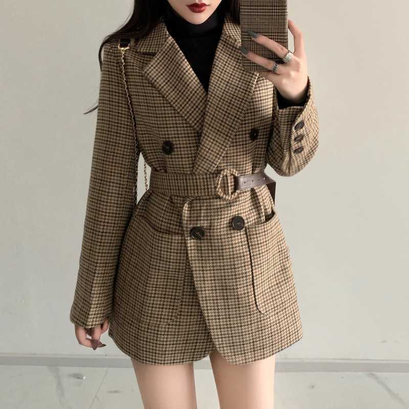 Vintage Double Breasted Office Ladies Plaid Blazer with belt Long Sleeve Houndstooth Suit Coat Jacket Women blazers Female 210526, Picture color
Vintage Double Breasted Office Ladies Plaid Blazer with belt Long Sleeve Houndstooth Suit Coat Jacket Women blazers Female 210526, Picture color