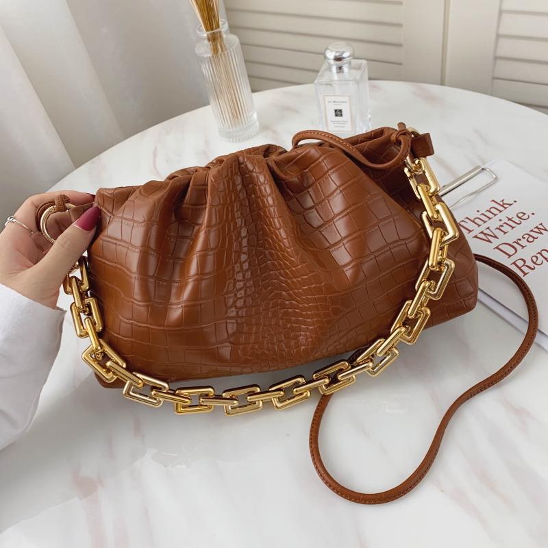 Acrylic Chain Crocodile Pattern PU Shoulder Bags For Women 2021 Luxury Handbags Female Designer Crossbody Bag Bolsos, Beige
Acrylic Chain Crocodile Pattern PU Shoulder Bags For Women 2021 Luxury Handbags Female Designer Crossbody Bag Bolsos, Beige