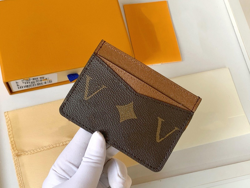 Fashion Designer Lady Purse Pack Card Pocket Money Short luxury leather classic top quality
Fashion Designer Lady Purse Pack Card Pocket Money Short luxury leather classic top quality